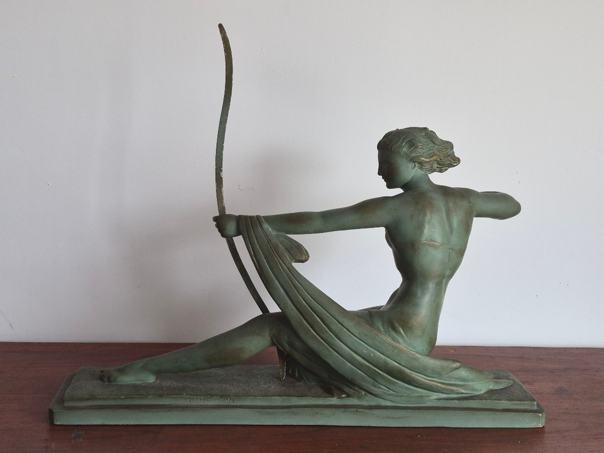 Sculpture Art Déco en terre cuite de la déesse Diane par U. Cipriani-photo-2