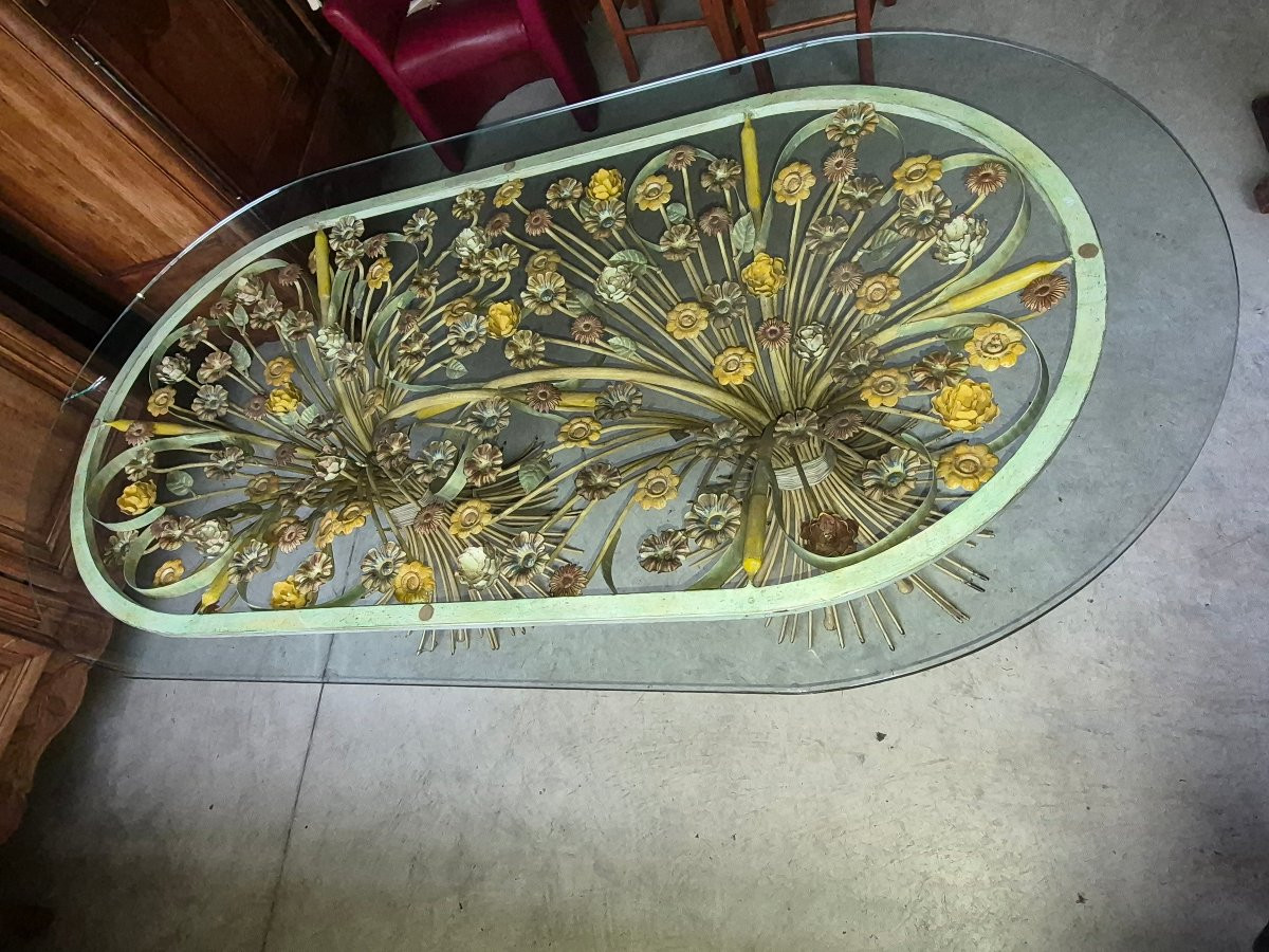 Dining Table With An Original And Timeless Wheat Sheaf Design-photo-6