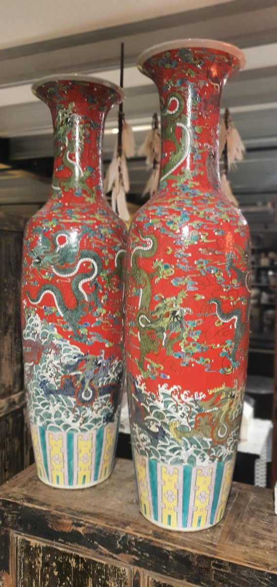 Pairs Of Polychrome Chinese Vases With Red/green Decoration-photo-2