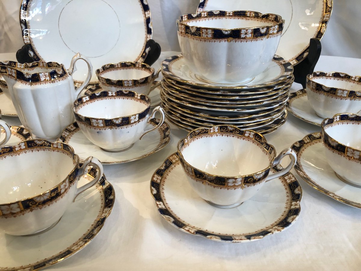Service à Thé ,gâteau ,porcelaine Anglaise ,fin Du XIX ème,début XX ème Siècle 