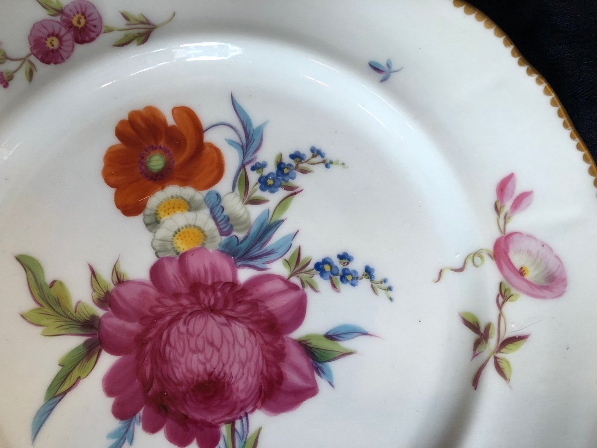 Série de 4 Assiettes en Porcelaine de Meissen.18 ème Siècle.-photo-4