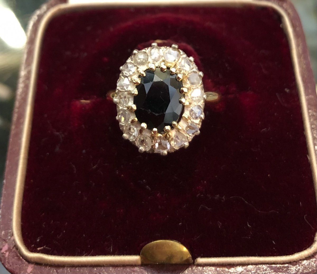Entourage Ring, Yellow Gold, Sapphire And Diamonds, Pompadour, Early 20th Century-photo-2