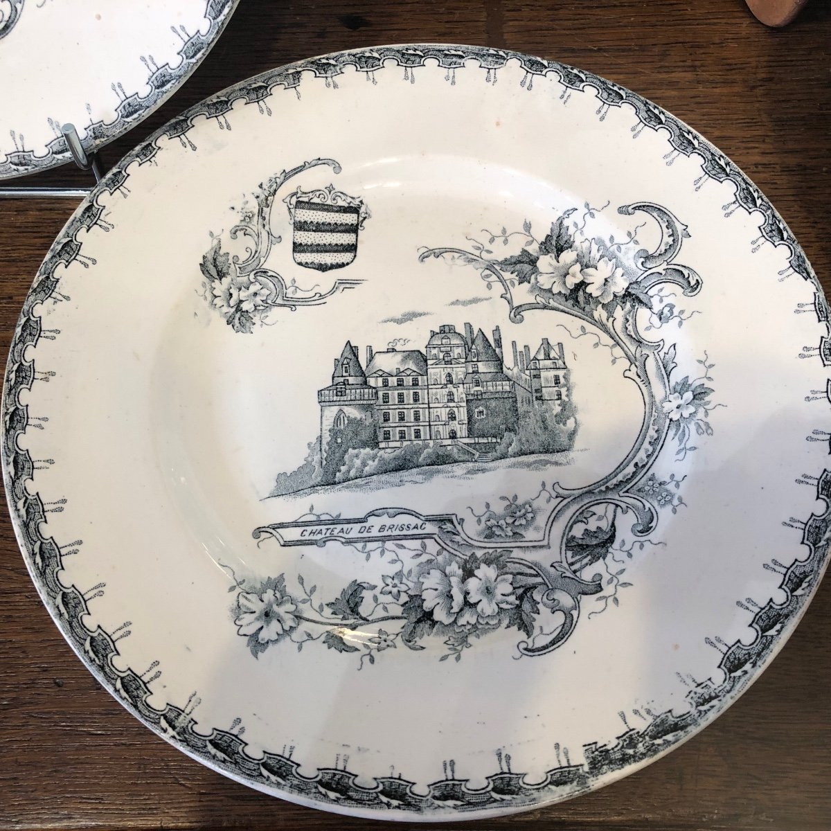 Part Of Earthenware Service, Creil And Montereau, French Castles, Late 19th Century -photo-3