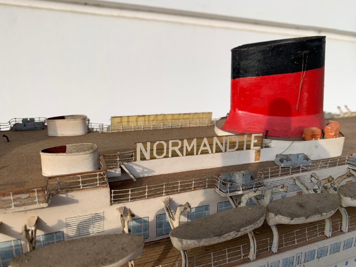 Normandie,maquette en Bois et Metal,XX ème Siècle -photo-2