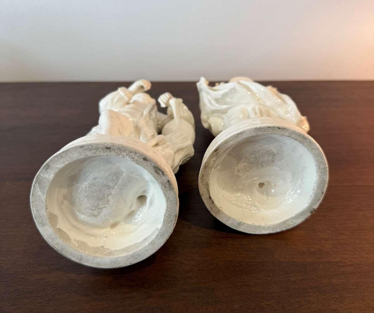 Pair Of Porcelain Figures From The Late 18th And Early 19th Centuries -photo-3