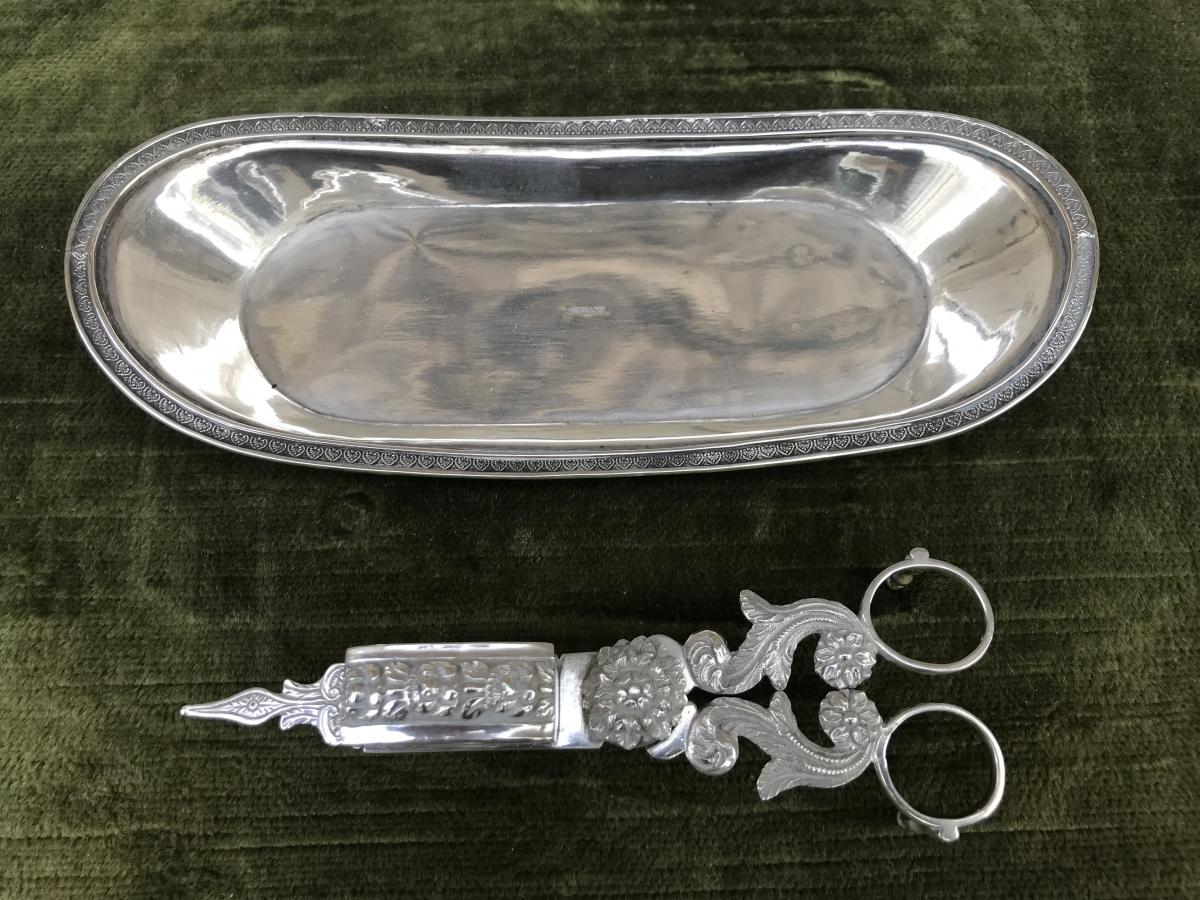 Pair Of Mouchettes And Its Tray, Silver XIX Century