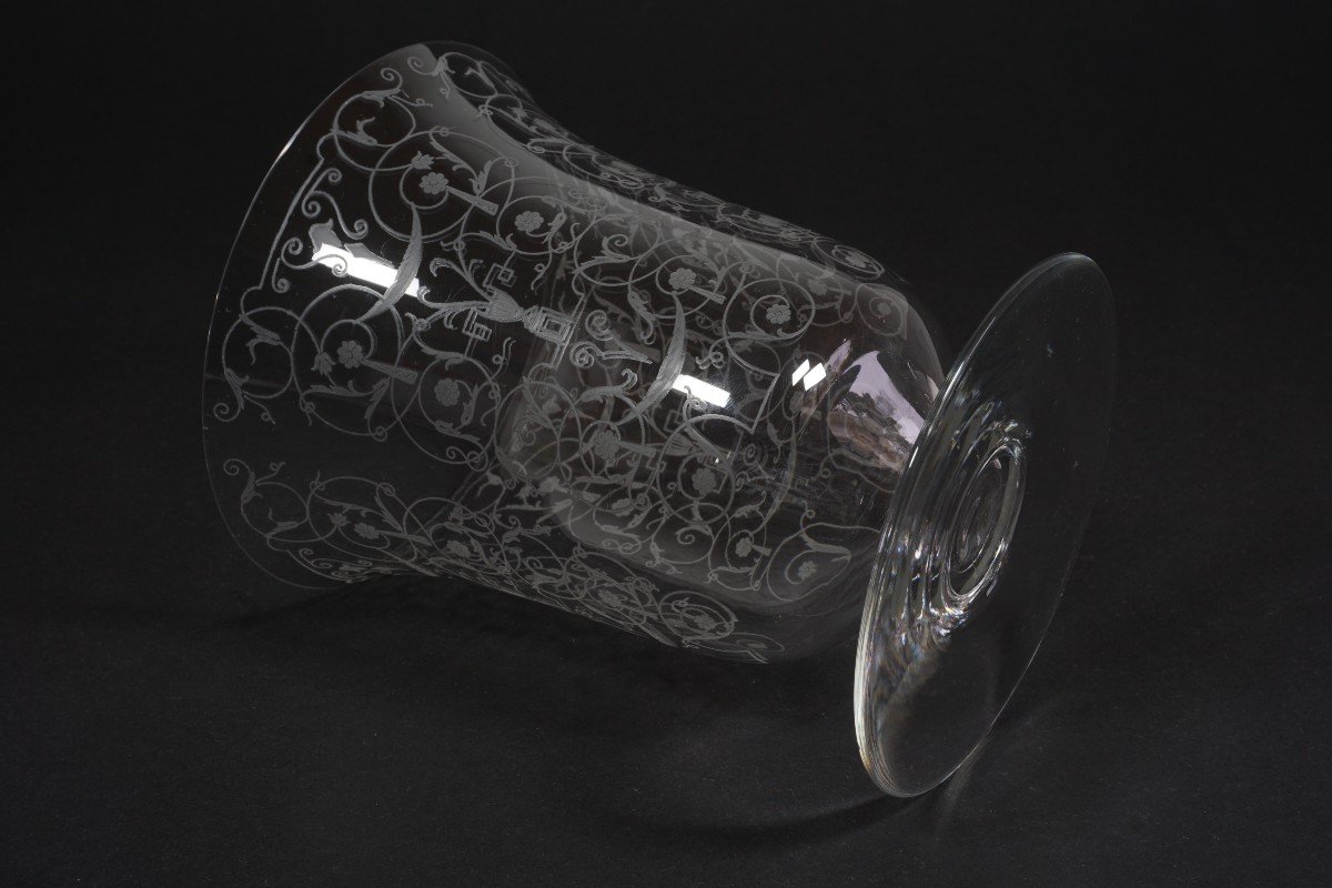 Baccarat Michelangelo Engraved Crystal Vase-photo-4