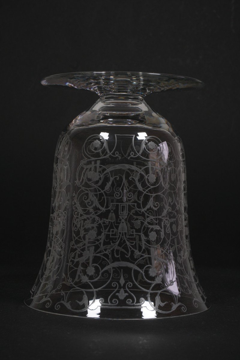 Baccarat Michelangelo Engraved Crystal Vase-photo-2