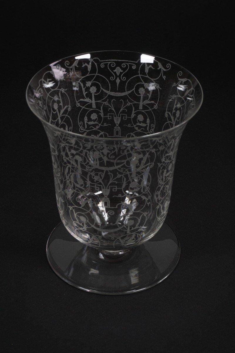Baccarat Michelangelo Engraved Crystal Vase-photo-3