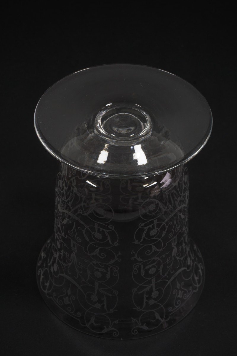 Baccarat Michelangelo Engraved Crystal Vase-photo-5