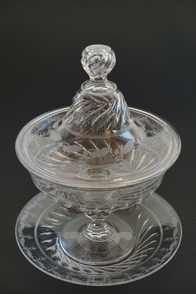 Paire de drageoirs, compotiers couverts  cristal Baccarat Napoléon III-photo-4