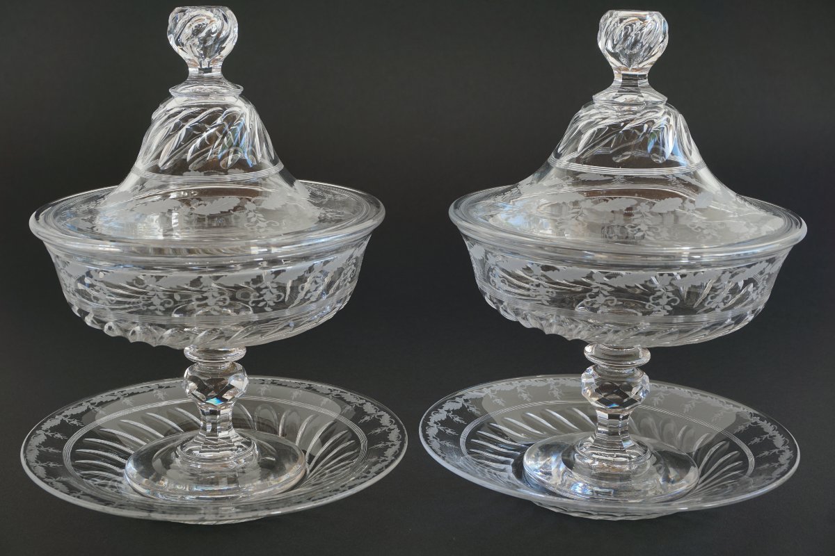 Paire de drageoirs, compotiers couverts  cristal Baccarat Napoléon III