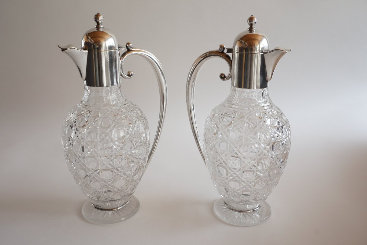 Paire d'aiguières, brocs à vin Baccarat et Christofle