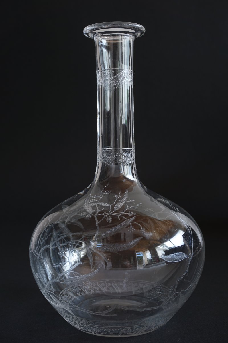 Baccarat Crystal Wine Decanter Engraved Mimosa-photo-3