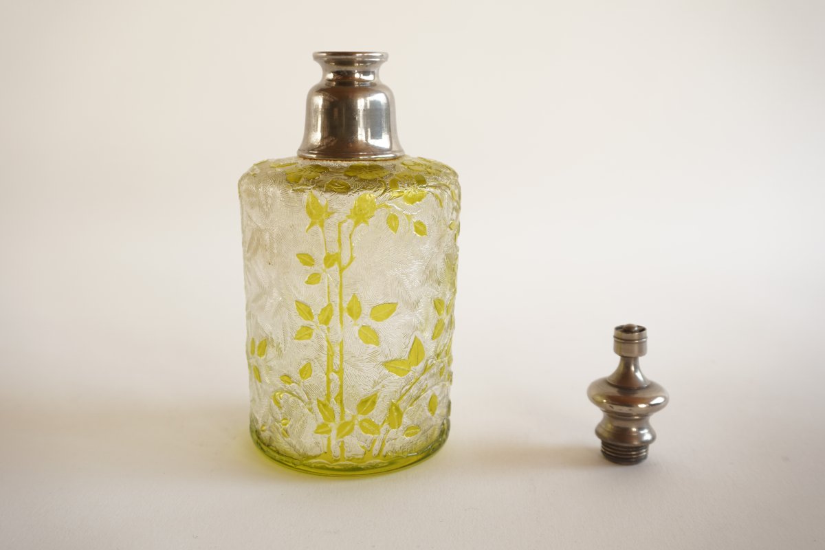 Baccarat Eglantier Crystal Perfume And Toiletries Bottle-photo-2