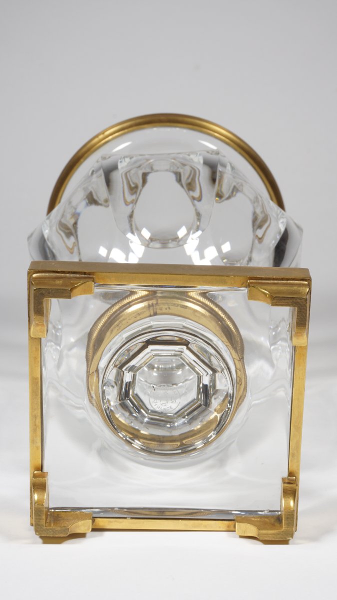 Baccarat Crystal Covered Vase, Gilt Bronze Frame-photo-5