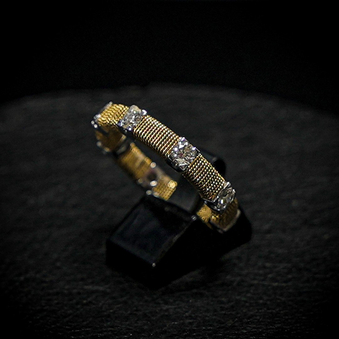 Solitaire Ring & Diamonds-photo-1