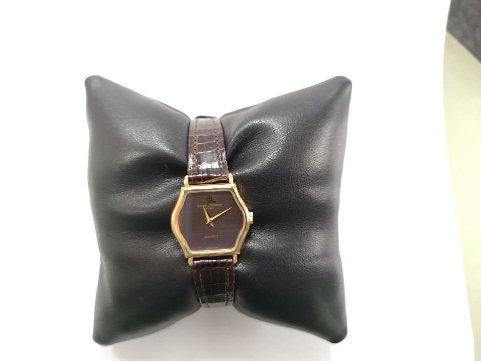 "Montre pour Femmes Baume & Mercier - Cadran Or Jaune & Bracelet en Cuir"