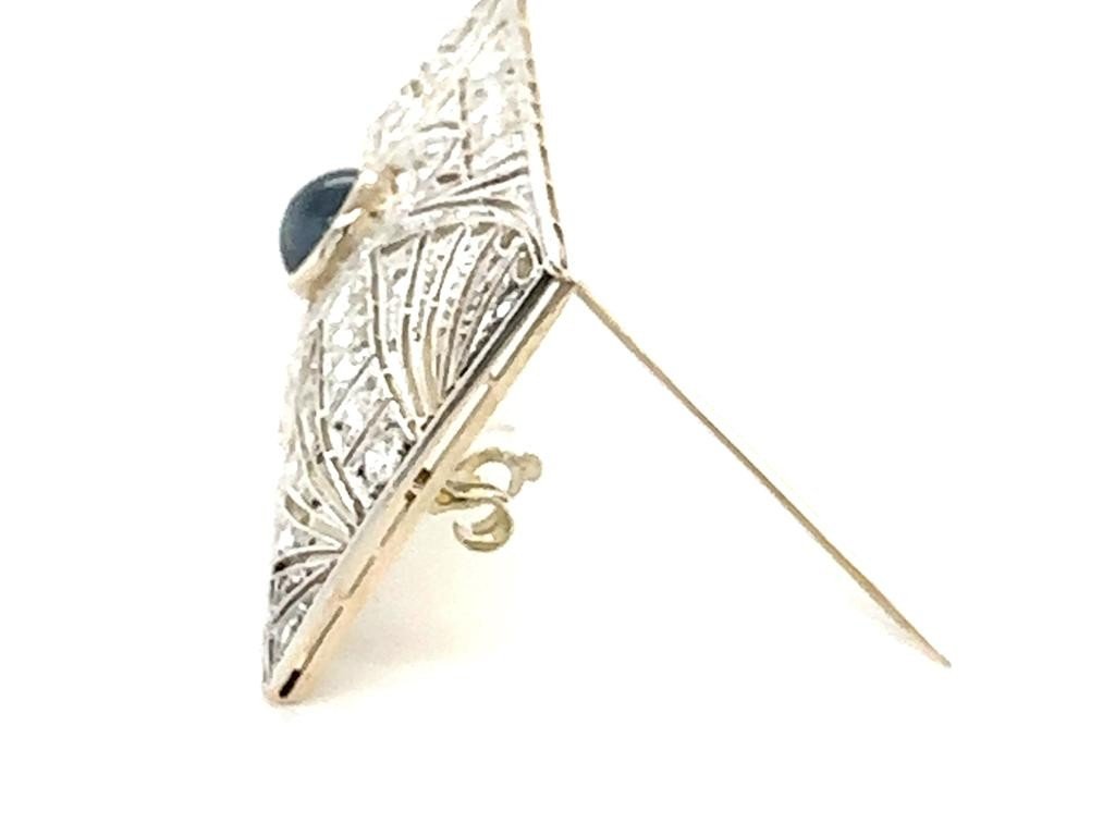 "Broche Art Déco en Or Blanc avec Saphir et Diamants"-photo-3