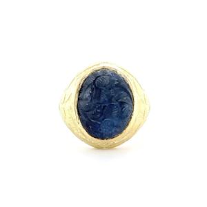 "men's Yellow Gold Ring With Sapphire Cabochon"