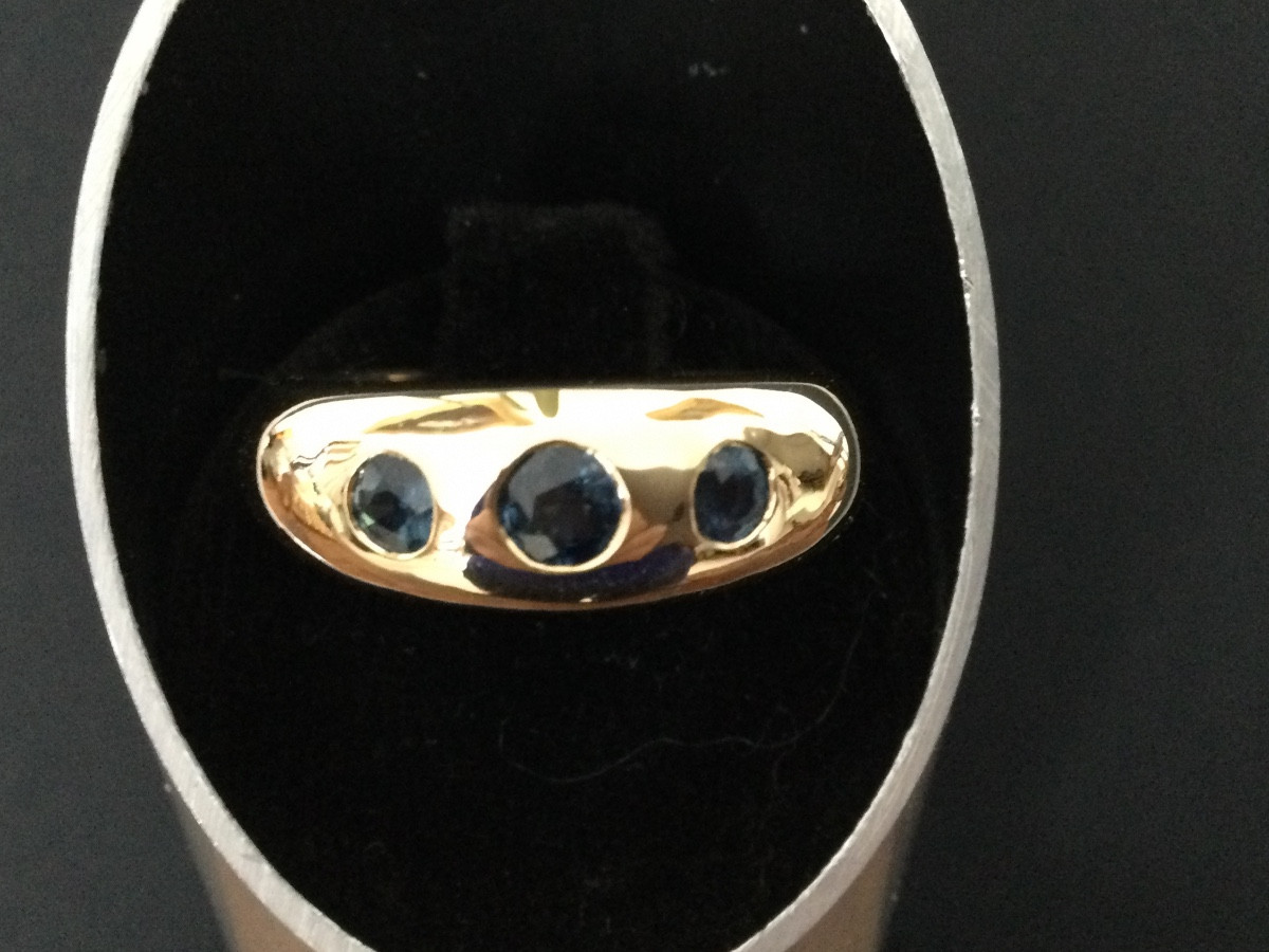 Bague Jonc Or Jaune Et Saphirs Fins-photo-2