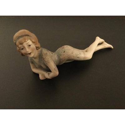 Baigneuse En Porcelaine Art Deco 