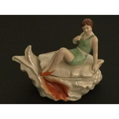 Baigneuse Art  Deco  En. Porcelaine 