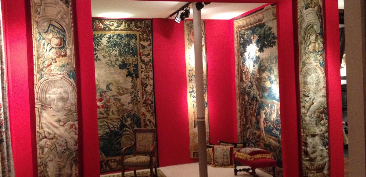  Cleaning And Restoration Of Old And Contemporary Tapestries