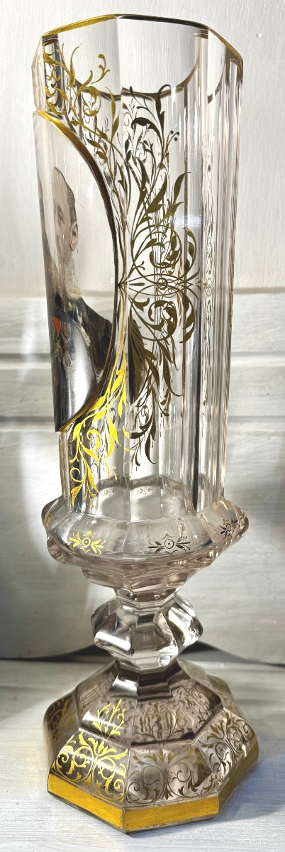 Octagonal Vase By Ludwig Moser With The Image Of Leopold Ii-photo-3