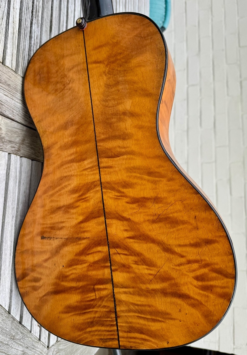 Romantic Guitar By Pons-photo-3