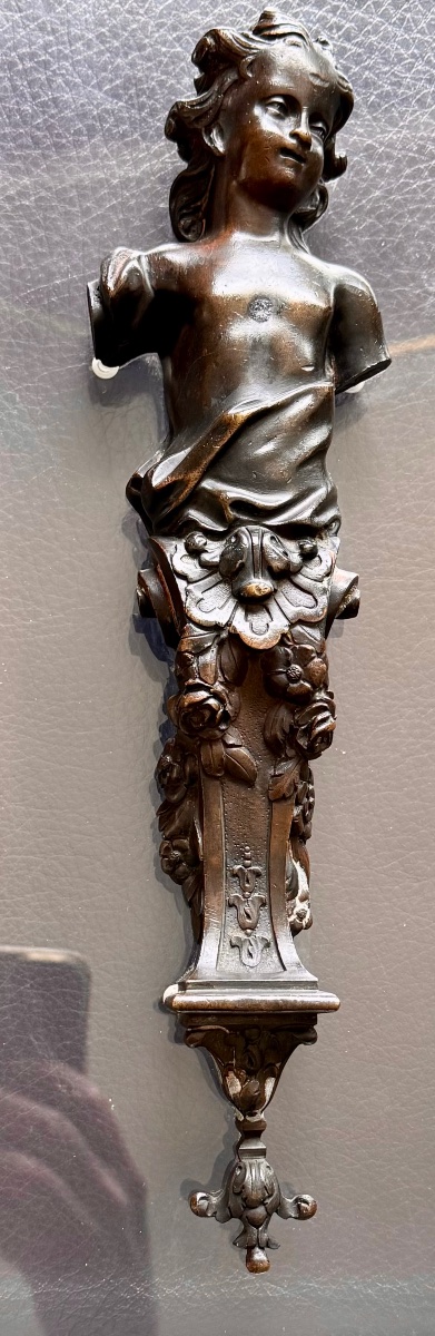 Pair Of Decorative Bronze Ornaments -photo-3