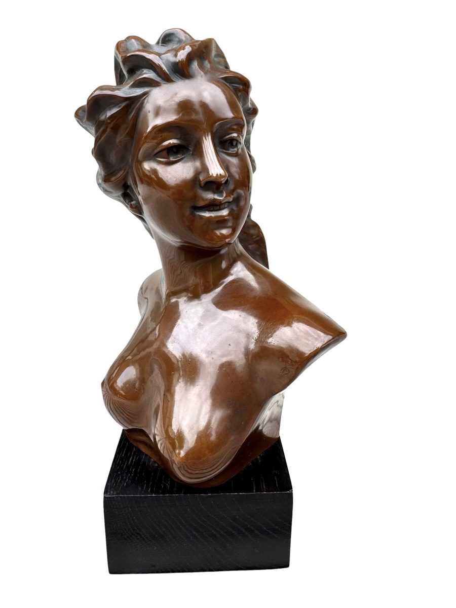 Bronze Bust Of A Young Woman -photo-3