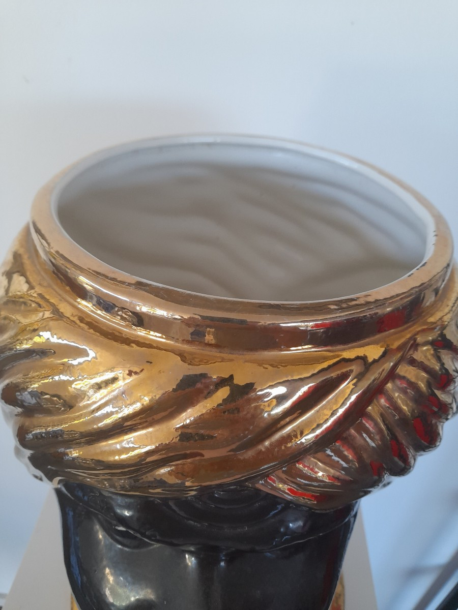Grand vase Tête de maure sur piedouche  en céramique noire -photo-4