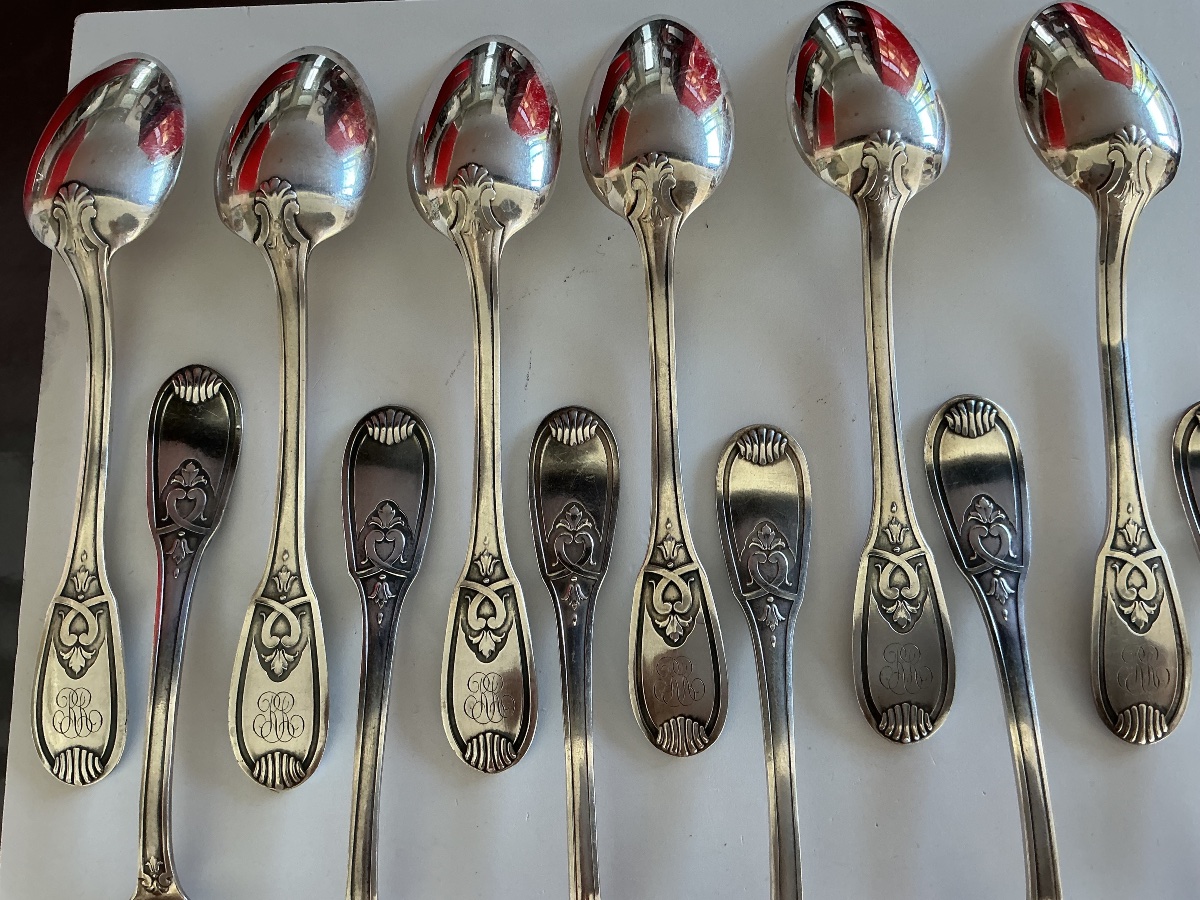 Série de 12 couverts en métal argenté Art Deco