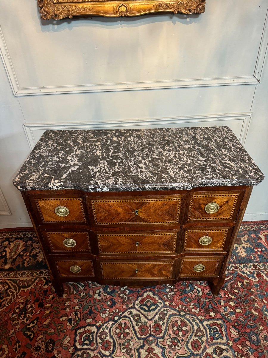 La commode Louis XVIII - Meubles de style