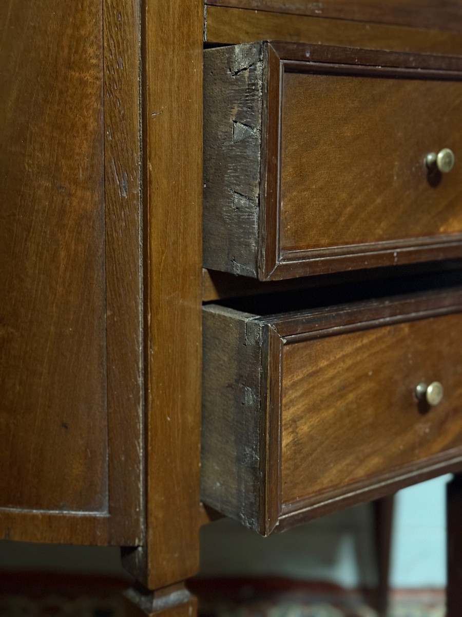 Small Louis XVI Style Half-moon Chest Of Drawers In Mahogany. -photo-4
