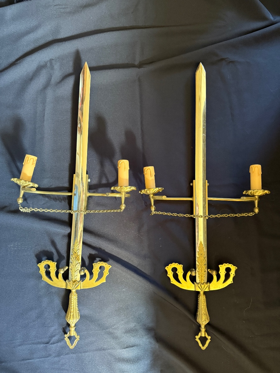 Pair Of Hollywood Regency Sword Sconces   -photo-3
