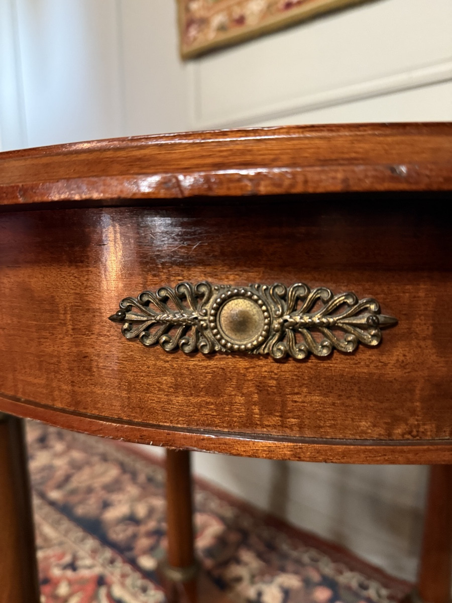 Empire Style Mahogany Pedestal Table. -photo-4