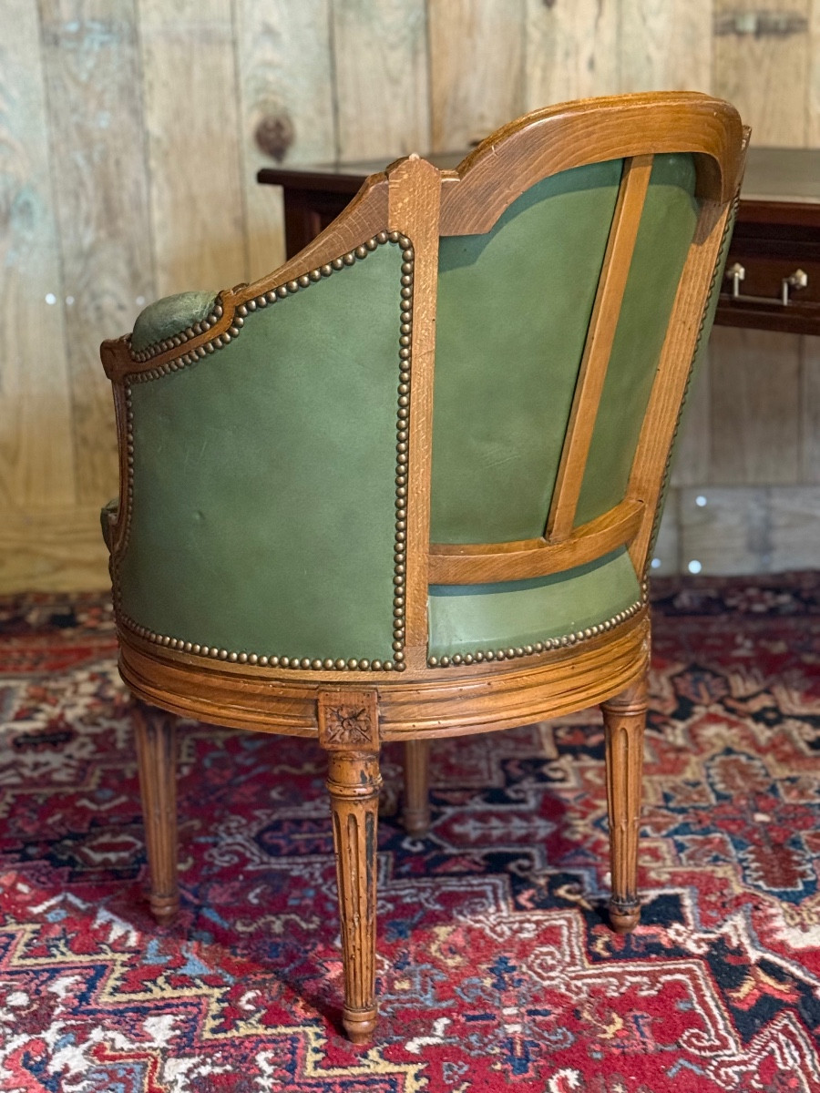 Louis XVI Style Swivel Office Chair. -photo-1