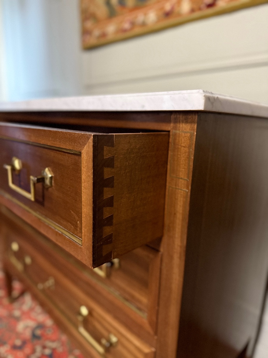 Louis XVI Style Chest Of Drawers In Mahogany. -photo-4
