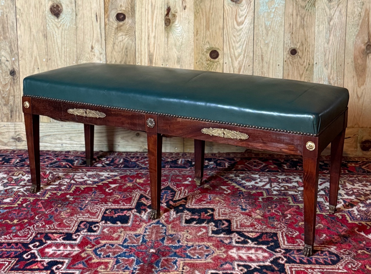 Banquette d'époque Empire en acajou. 