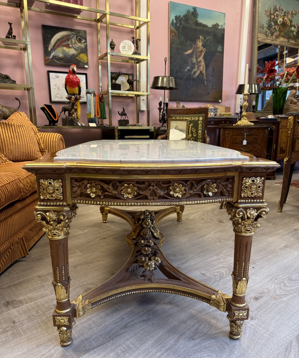 Louis XVI Style Coffee Table. -photo-1
