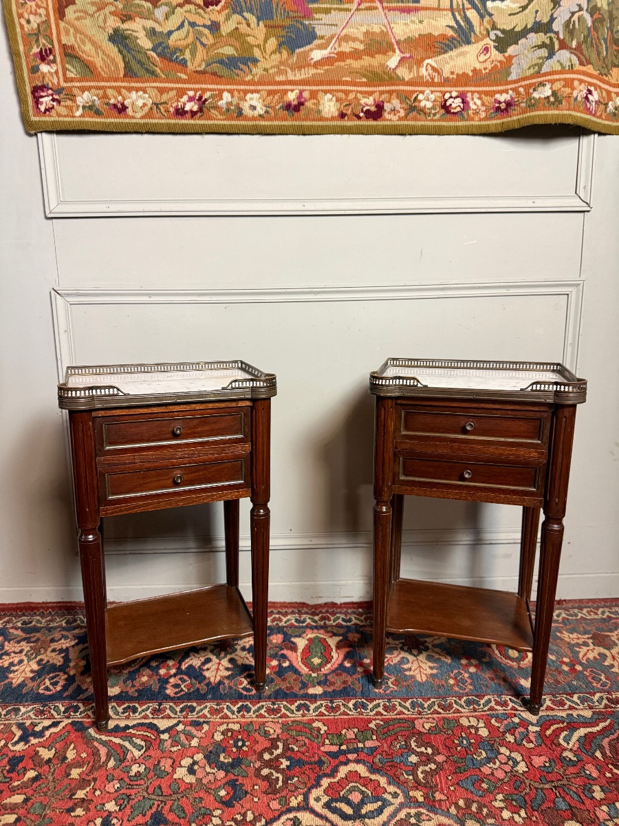 Paire de chevets Louis XVI époque XX ème 