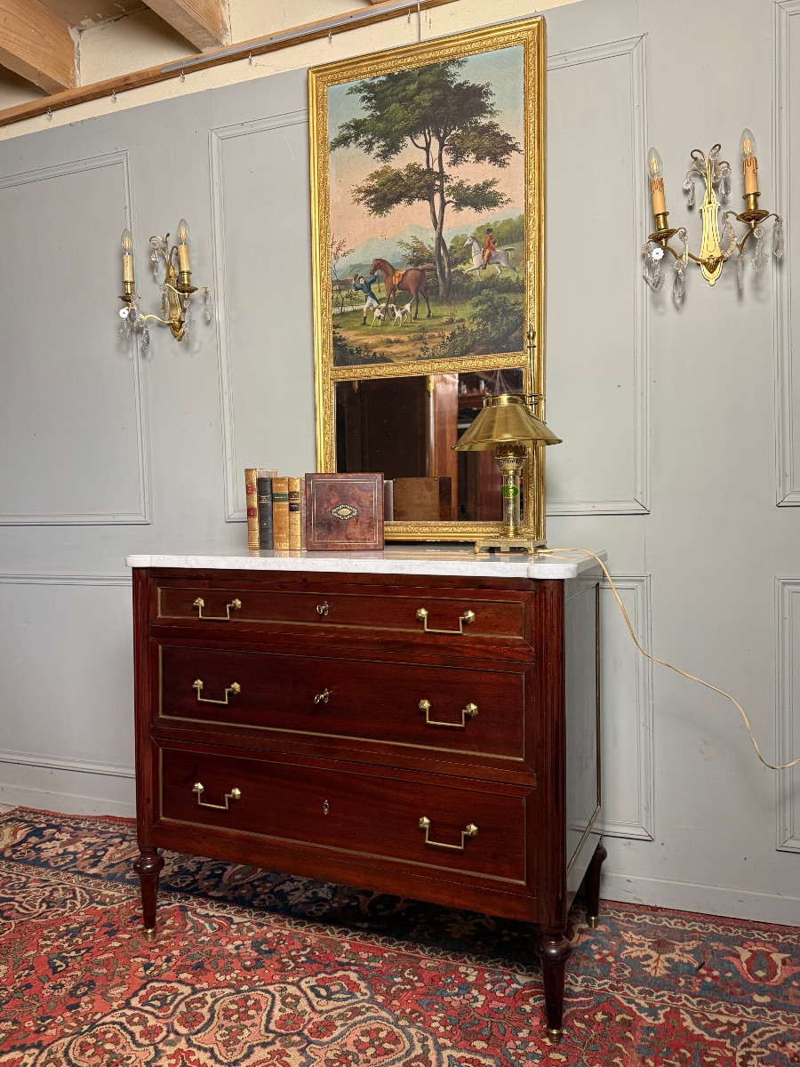 Louis XVI Style Mahogany Chest Of Drawers. -photo-3