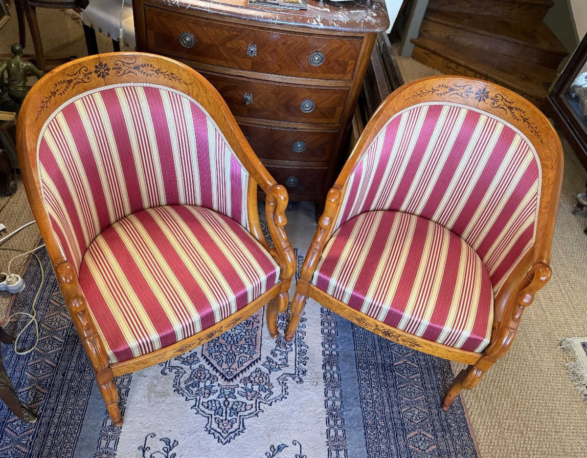 Paires de fauteuils gondoles de style Charles X.  -photo-1