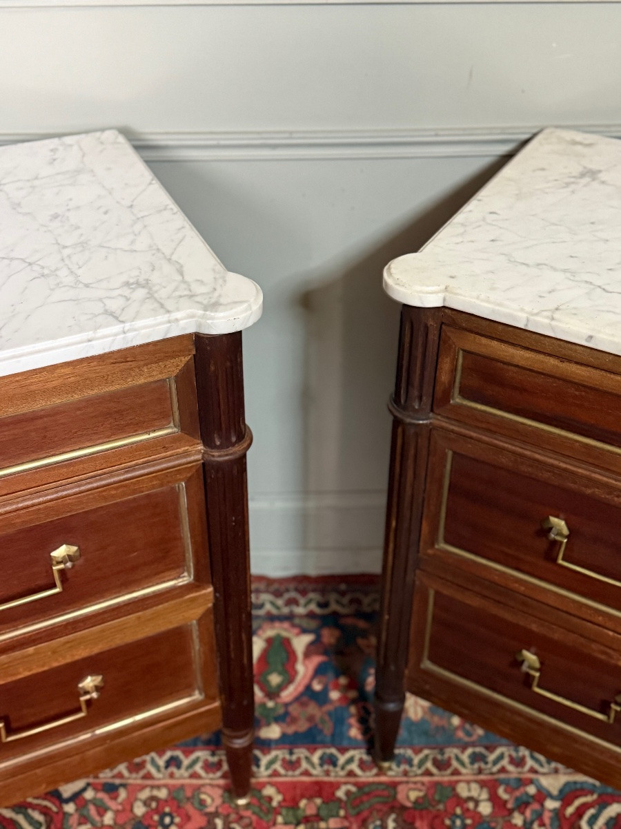 Paire de commodes de style Louis XVI -photo-3