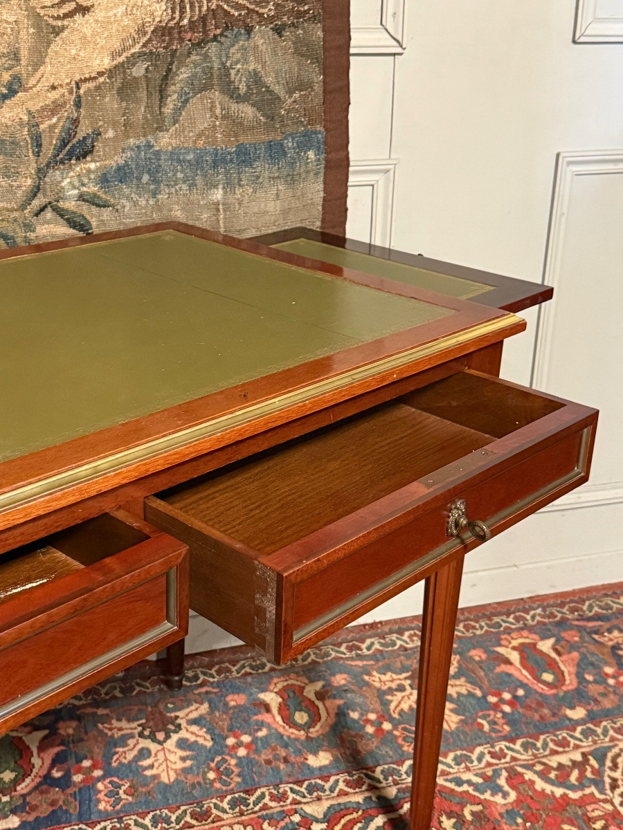 Louis XVI Style Mahogany Desk-photo-1