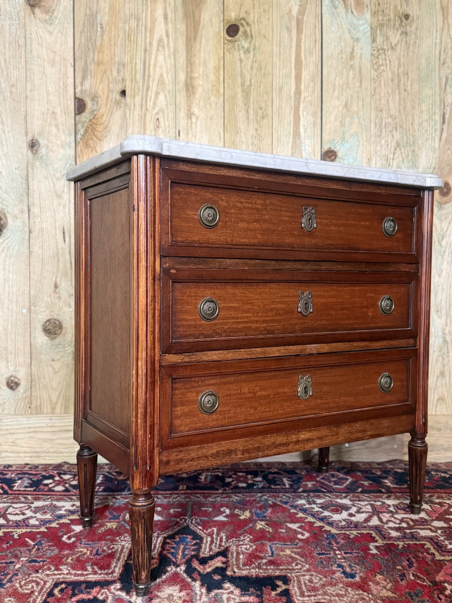 Small Louis XVI Style Mahogany Chest Of Drawers.-photo-2
