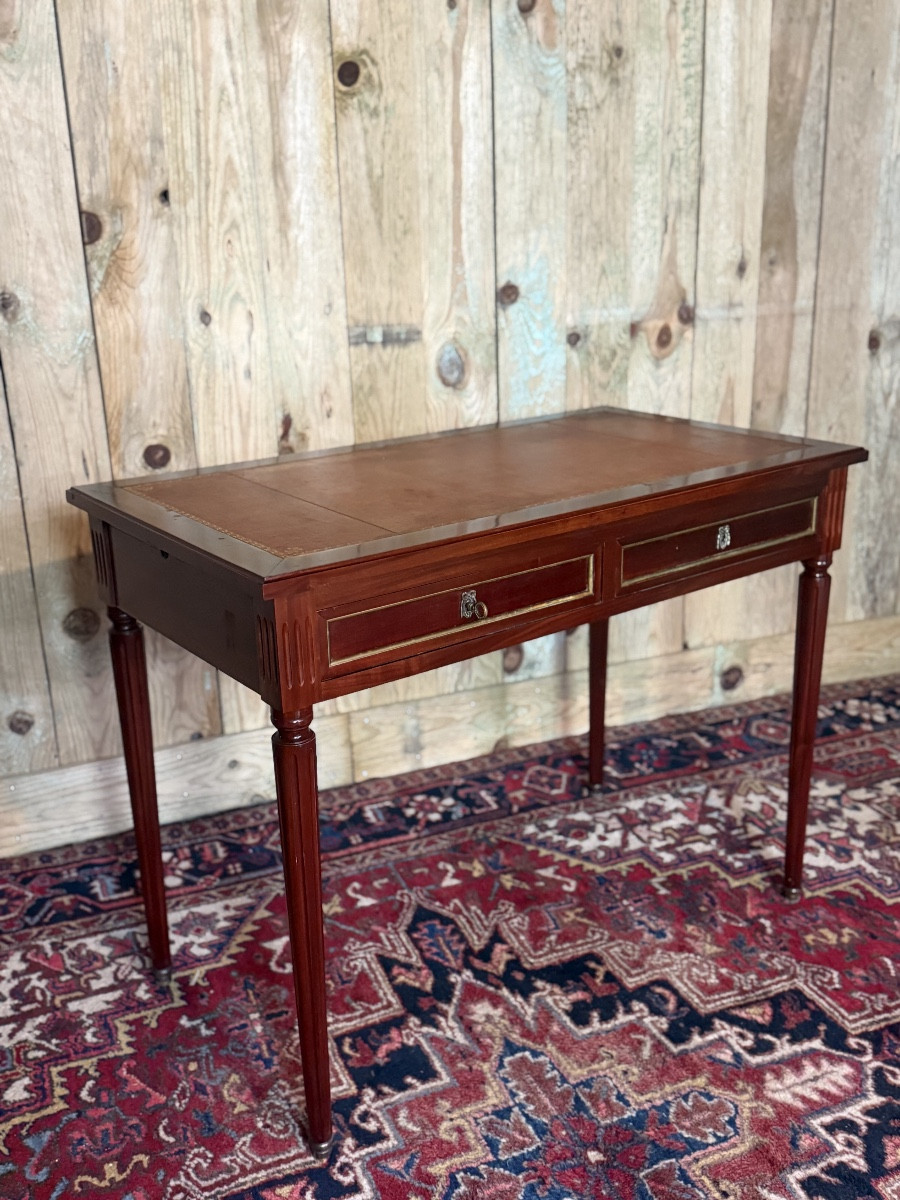 Louis XVI Style Mahogany Desk.-photo-2