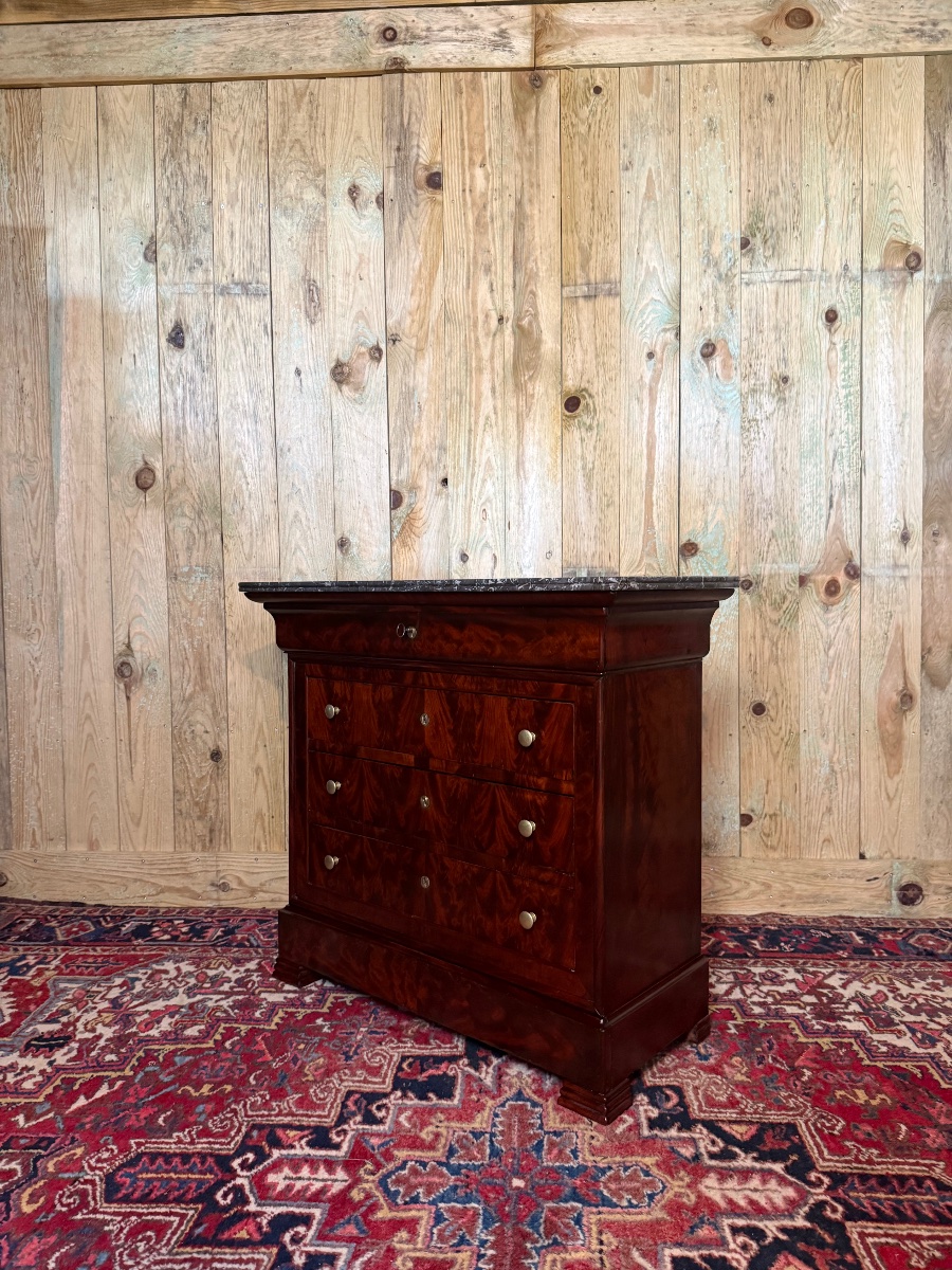 Petite commode d' époque LOUIS PHILIPPE en acajou. -photo-3